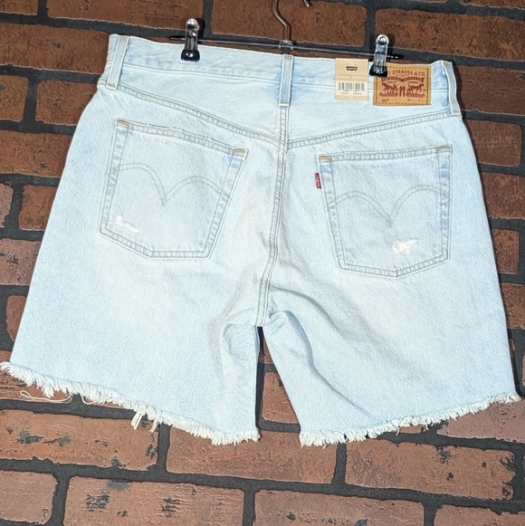 Levi's 501 High Rise Mid Thigh Distressed Button Fly Denim Shorts NWT 31 - Picture 11 of 15